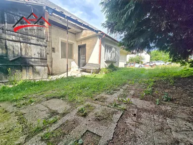 Na predaj dom, 100 m², Prievidza, Uhlištná