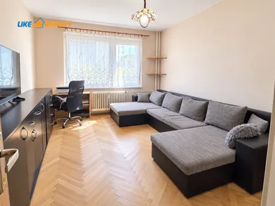 Na predaj 4-izbový byt, 78 m², Martin