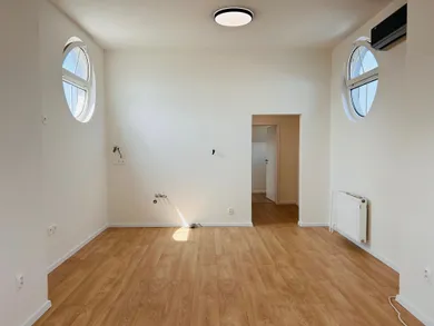 Na predaj byt v Bratislava-Vrakuňa · €179 990 · Dokončené