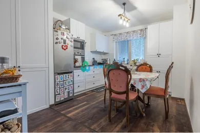 Na predaj 5-izbový dom, 180 m², Dunajská Streda