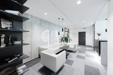 Na prenájom komerčné, 250 m², Bratislava-Nové Mesto, Tomášikova