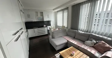 Mieszkania na wynajem, 3-pokojowe, Košice-Západ · €860