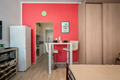 Na predaj 1-izbový byt, 20 m², Bratislava-Podunajské Biskupice