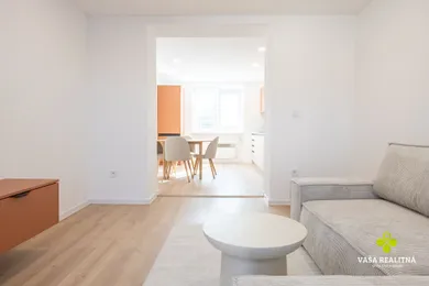 Na prenájom 2-izbový byt, 60 m², Prievidza