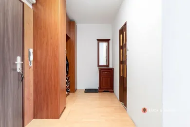 Na predaj 2-izbový byt, 58 m², Nová Dubnica, Okružná