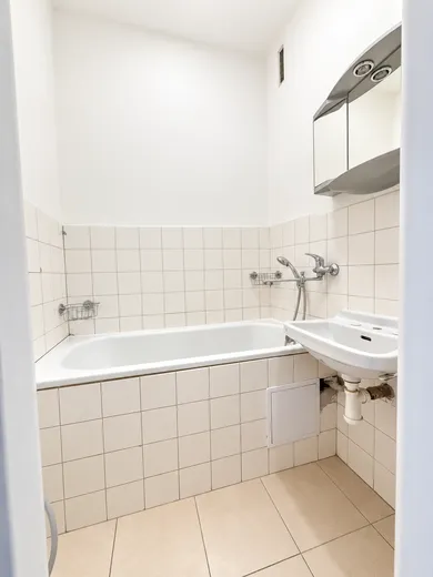 Na predaj 2-izbový byt, 51 m², Holíč, M. Nešpora