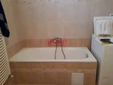 Na predaj dom, 160 m²