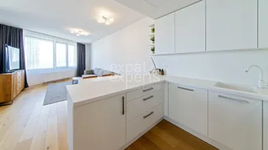 Na predaj 3-izbový byt, 82 m², Bratislava-Staré Mesto