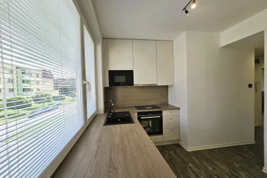 Mieszkania na sprzedaż, 3-pokojowe, Revúca · €82 000