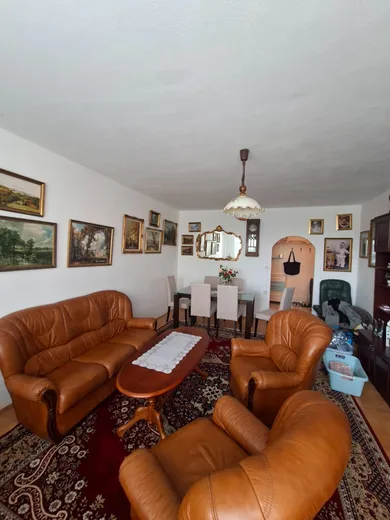 Na predaj 3-izbový byt, 77 m², Košice-Kavečany