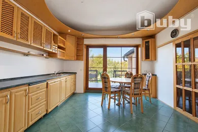 Na predaj 5-izbový dom, 823 m², Martin, Palackého
