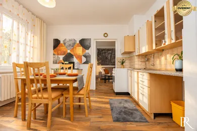 Na predaj 3-izbový byt, 71 m², Hlohovec, Koperníkova