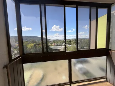 Na prenájom 3-izbový byt, 72 m², Humenné, Košická