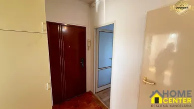 Na predaj 3-izbový byt, 75 m², Komárno