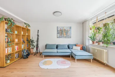 Na predaj 3-izbový byt, 68 m², Trnava, Trnava / Vajanského