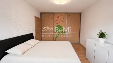 Na predaj 2-izbový byt, 51 m², Zvolen, Pribinova