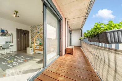 Na predaj 3-izbový byt, 115 m², Bratislava-Ružinov, Seberíniho