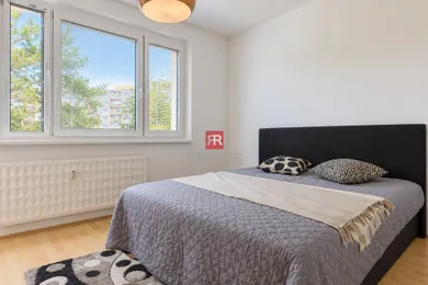 Na prenájom 3-izbový byt, 69 m², Bratislava-Lamač, Bakošova