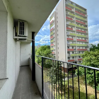 Na predaj byt v Bratislava-Nové Mesto · €258 800 · Pôvodný stav