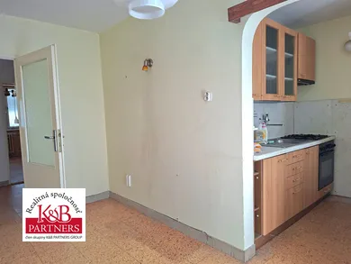 Na predaj 3-izbový byt, 72 m², Trenčín, J. Zemana