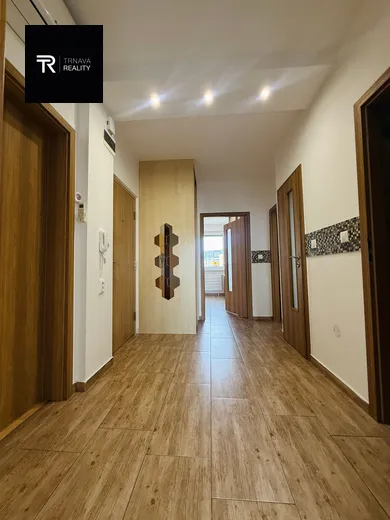 Na prenájom 3-izbový byt, 63 m², Trnava, Na Hlinách