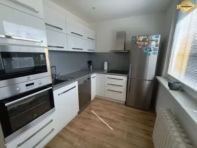 Mieszkania na wynajem, 2-pokojowe, Prievidza · €550