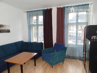 Byty na prenájom 1-izbový, Bratislava-Staré Mesto · €750