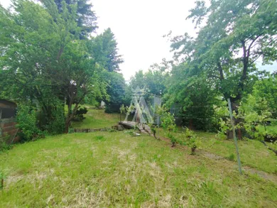 Na predaj 2-izbový rekreačný dom, 595 m², Košice-Sever