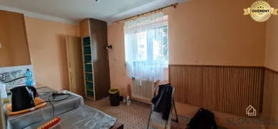 Na predaj 3-izbový byt, 73 m², Žiar nad Hronom