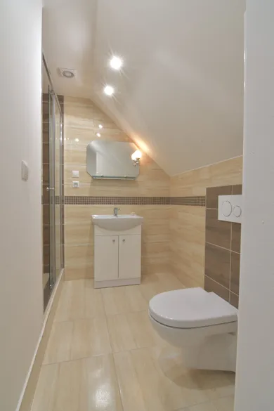 Na prenájom 4-izbový dom, 110 m², Nitra, Remeselnícka