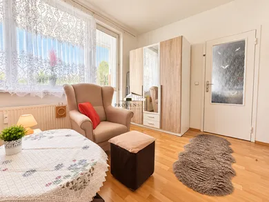 Na predaj 1-izbový byt, 48 m², Bratislava-Petržalka