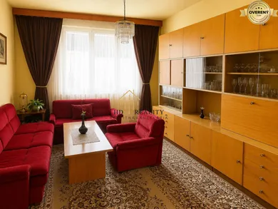 Na predaj 4-izbový dom, 140 m², Hontianske Trsťany