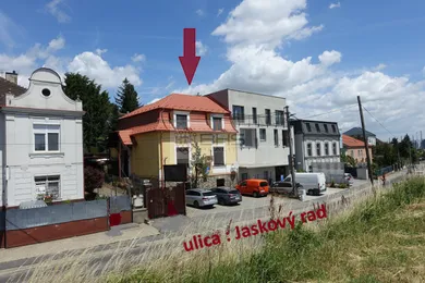Domy na predaj 5-izbový, Bratislava-Nové Mesto · €589 000