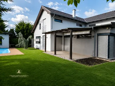 Domy na predaj 5-izbový, Bratislava-Vajnory · €729 000