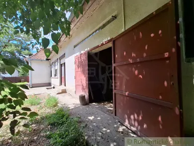 Na predaj dom, Sikenička