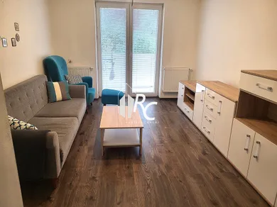 Na prenájom 2-izbový byt, 50 m², Martin, Šoltésovej