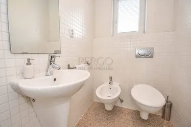 Na prenájom dom, 250 m², Bratislava-Karlova Ves, Na Sitine