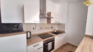 Na prenájom 1-izbový byt, 43 m², Liptovský Mikuláš, Komenského