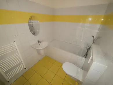 Na predaj 2-izbový byt, 42 m², Dunajská Streda, Športová