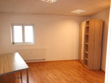 Na prenájom komerčné v Banská Bystrica · €500 · Čiastočná rekonštrukcia