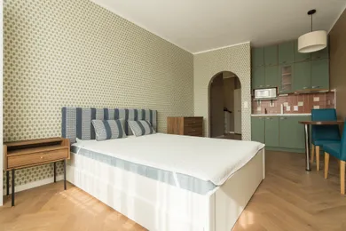 Na prenájom 1-izbový byt, 28 m², Bratislava-Karlova Ves