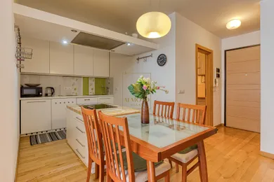 Na predaj 3-izbový byt, 76 m²