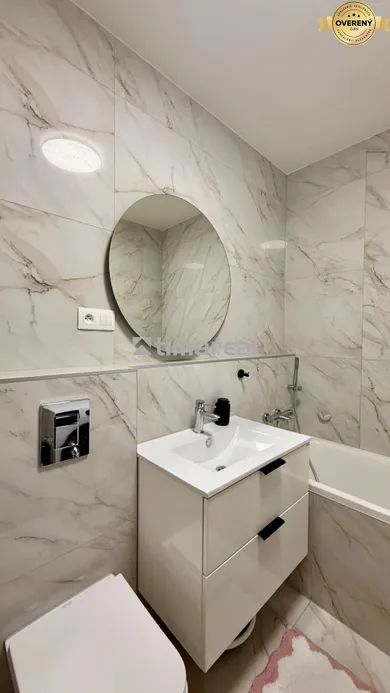 Na predaj 1-izbový byt, 30 m², Trnava, Ulica Hlavná