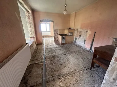 Na predaj 4-izbový dom, 240 m², Pohronská Polhora, Železničná