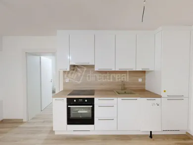 Na predaj 2-izbový byt, 50 m², Horný Bar