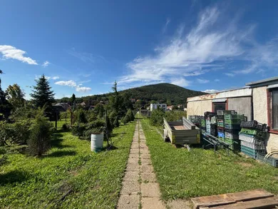Na predaj pozemok, Horné Orešany