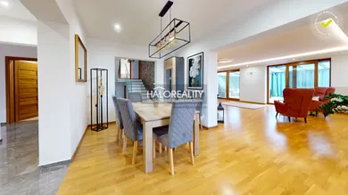 Na predaj dom, 323 m², Lučenec