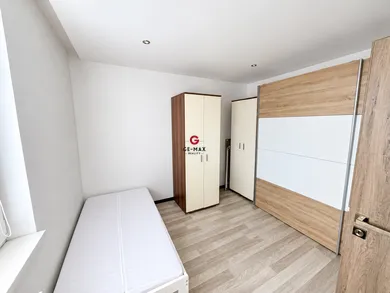 Na predaj 4-izbový byt, 80 m², Michalovce, Zakarpatská