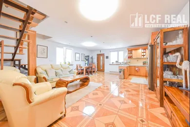 Na predaj dom, 150 m², Slanec, Hlavná