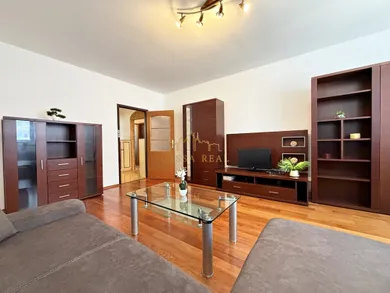 Na prenájom 3-izbový byt, 80 m², Košice-Sídlisko KVP, Zombova 17